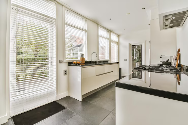 ต่อเติมข้างบ้านให้เป็นห้องครัว